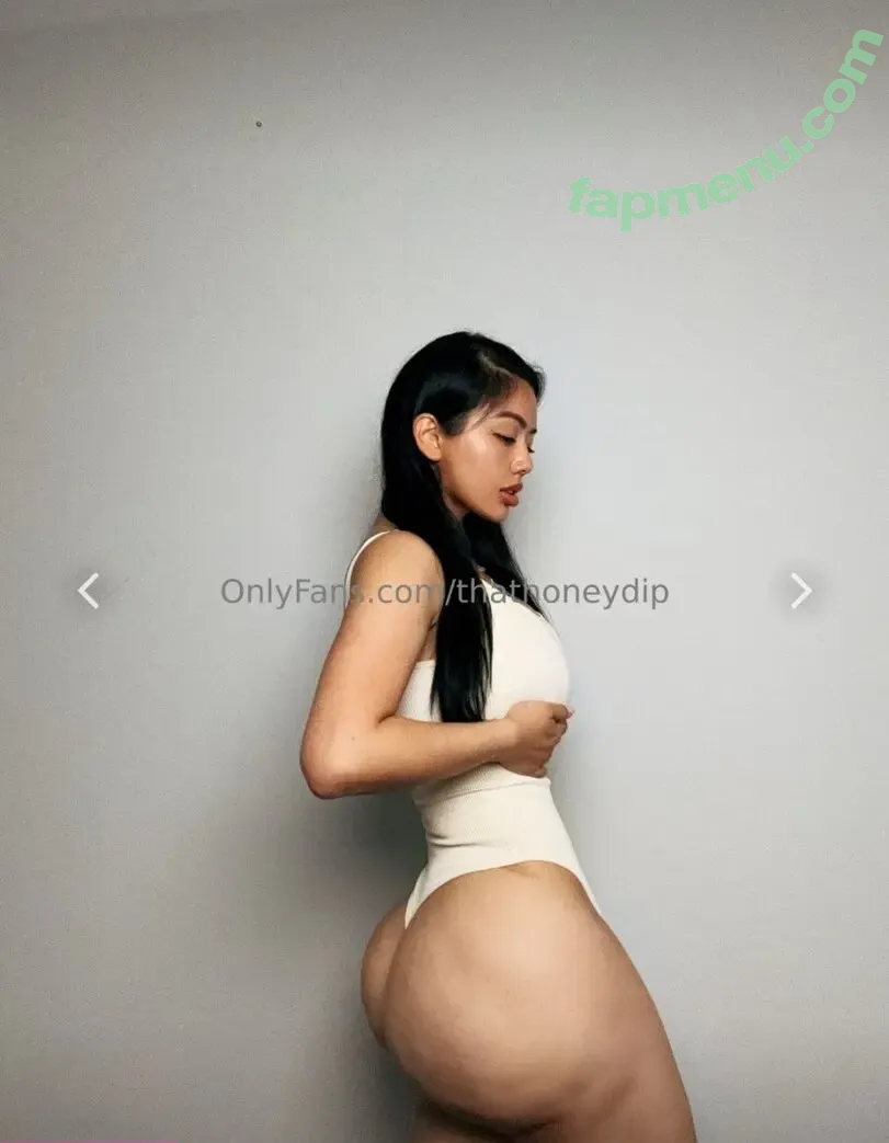 Jaelomain nude photo #0089 (thathoneydip)