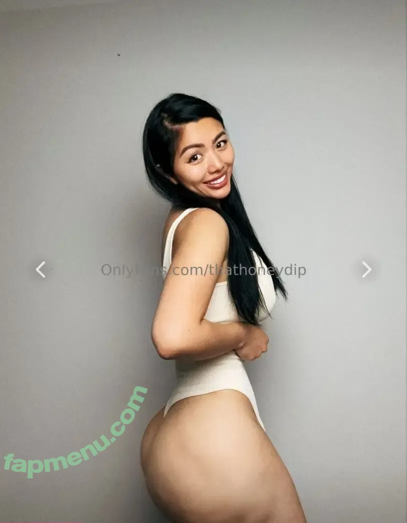 Jaelomain nude photo #0091 (thathoneydip)