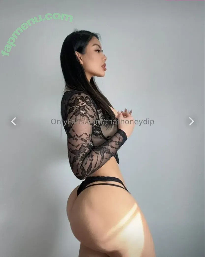 Jaelomain nude photo #0123 (thathoneydip)