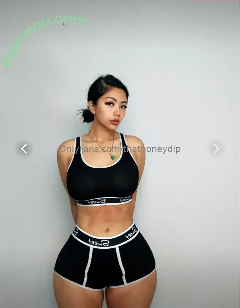 Jaelomain nude photo #0209 (thathoneydip)