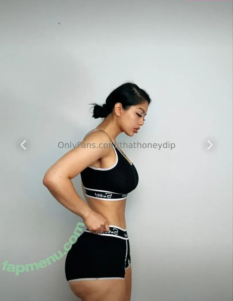 Jaelomain nude photo #0211 (thathoneydip)