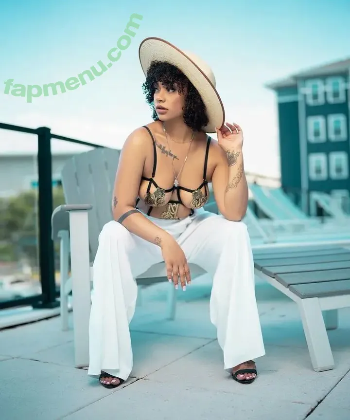 Jai Nova nude photo #0003 (Ilovejainova)