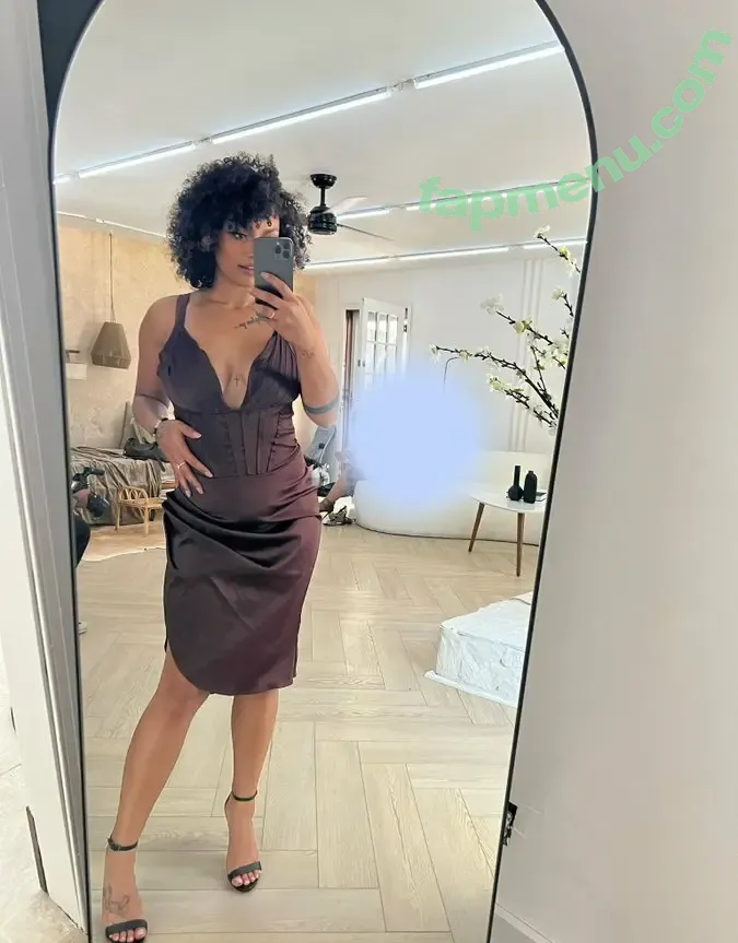 Jai Nova nude photo #0012 (Ilovejainova)