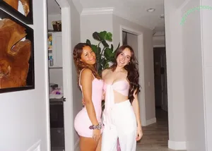 Jailyn Como / jailyncomo / jailyneojeda nude photo #0050