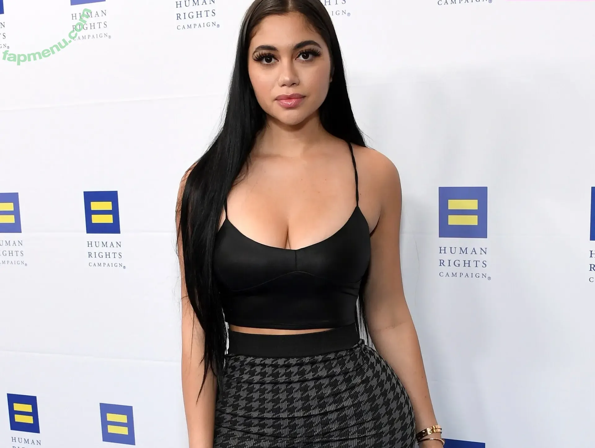 Jailyneojeda nude photo #0018 (Jailyneojeda)