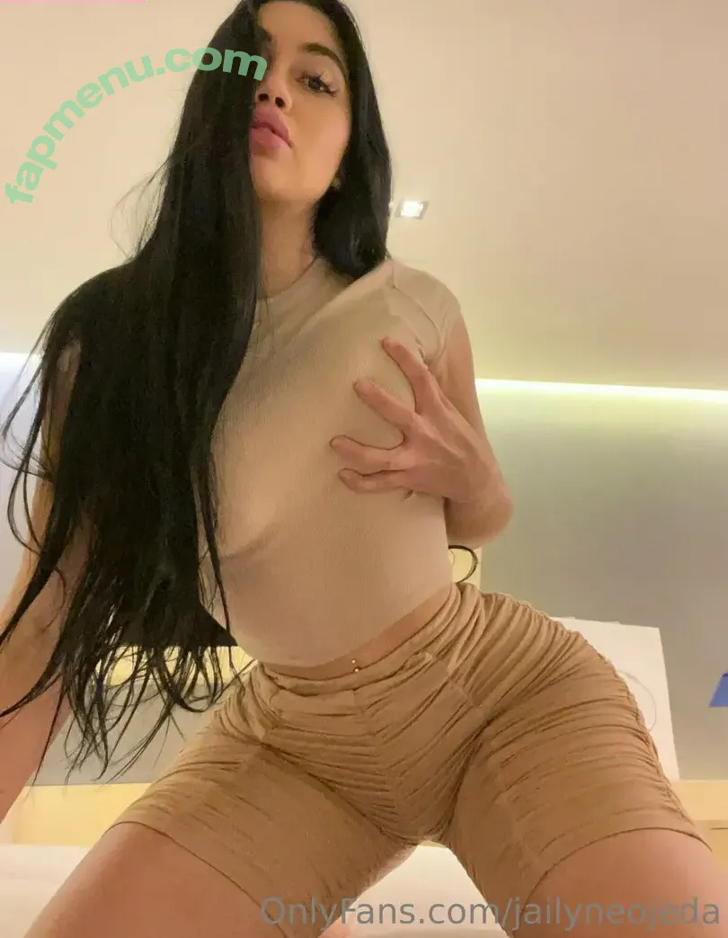 jailyneojeda nude photo #0002 (jailyneojeda)