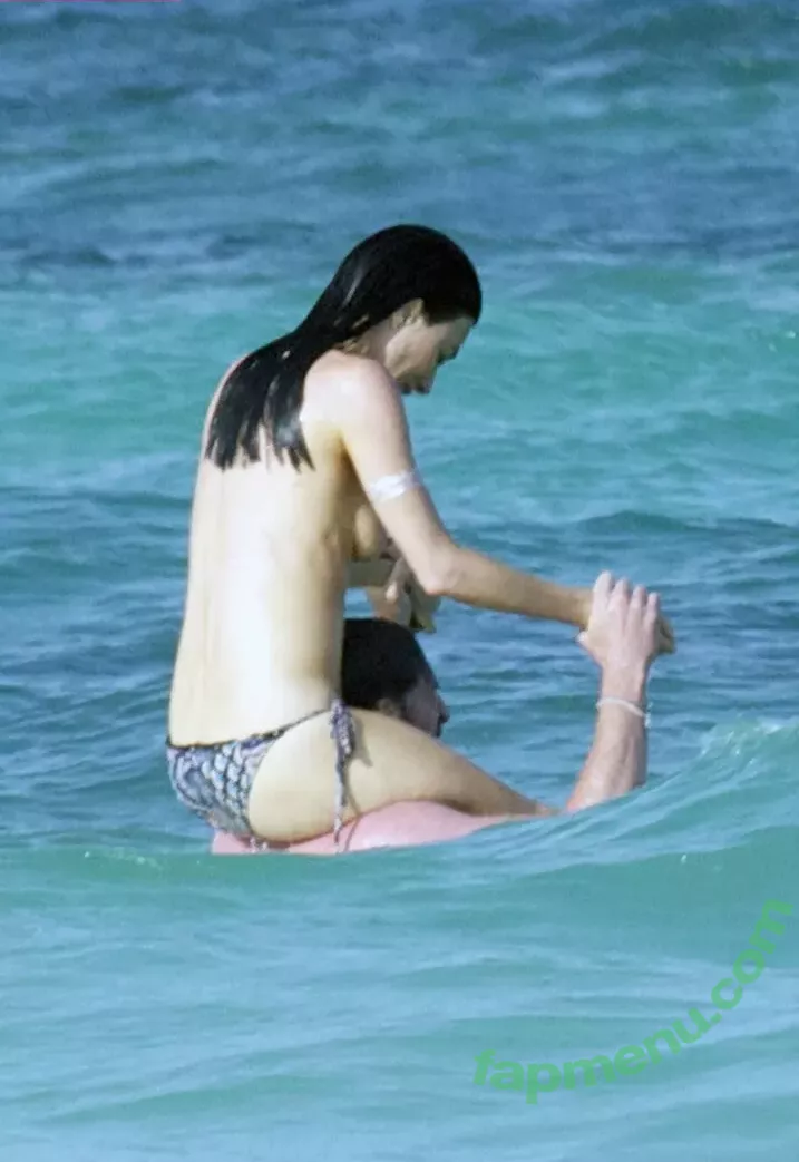 Jaime Murray nude photo #0037 (msjaimemurray / rileymurray)