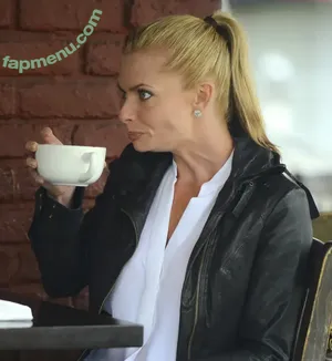 Jaime Pressly / jaimepressly / theJaimePressly nude photo #0449