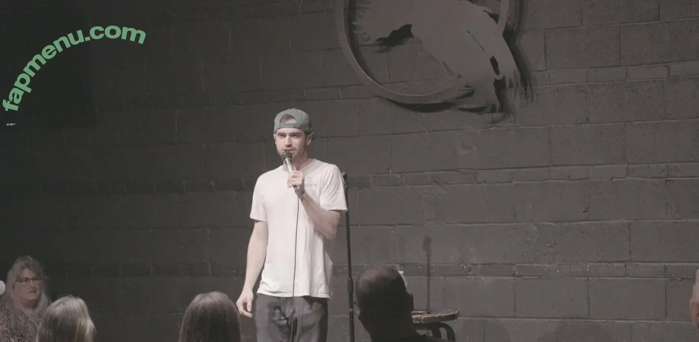 jakevcomedy nude photo #0003 (jakevcomedy)