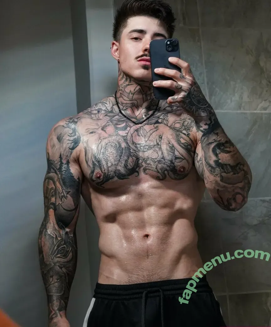 jakipzfree nude photo #0015 (jakeandrich)