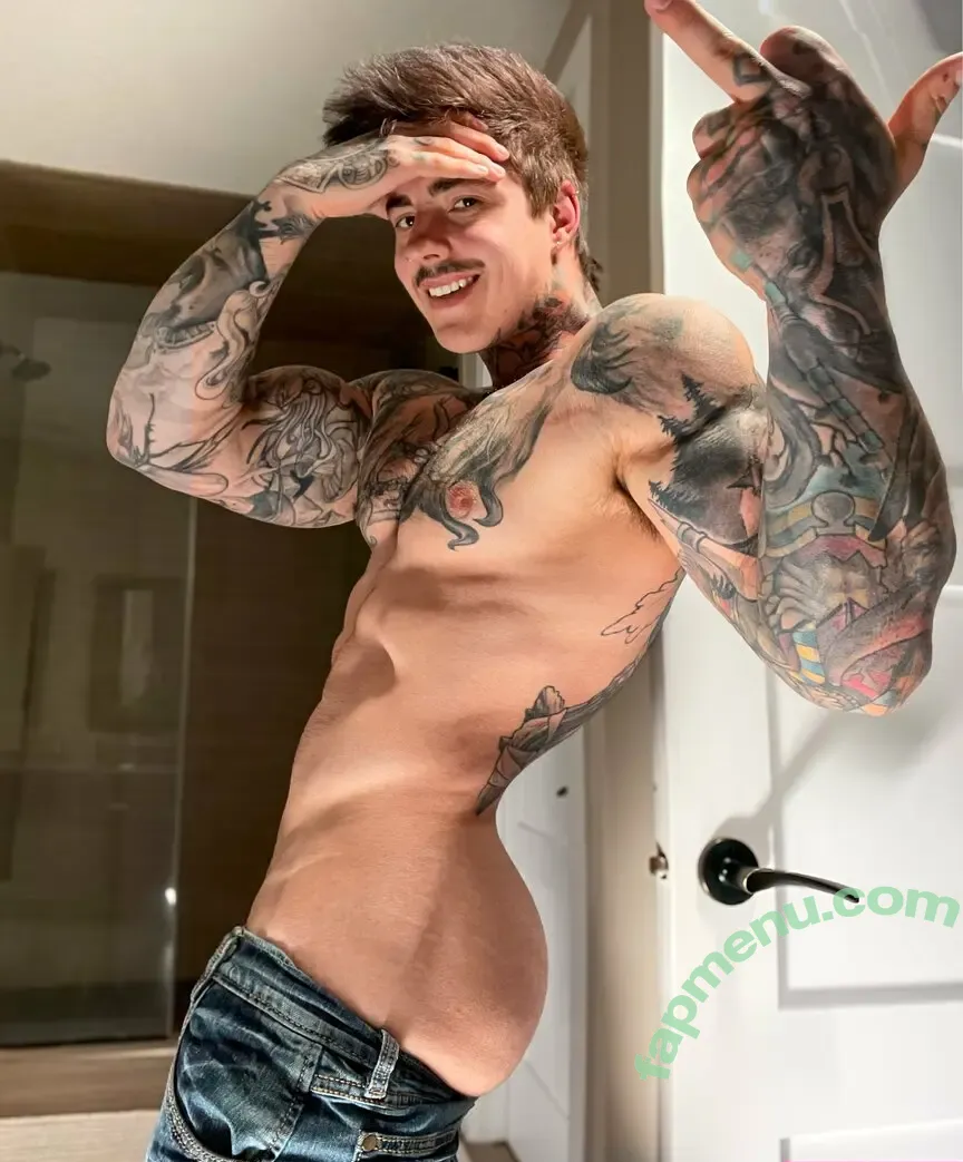 jakipzfree nude photo #0070 (jakeandrich)