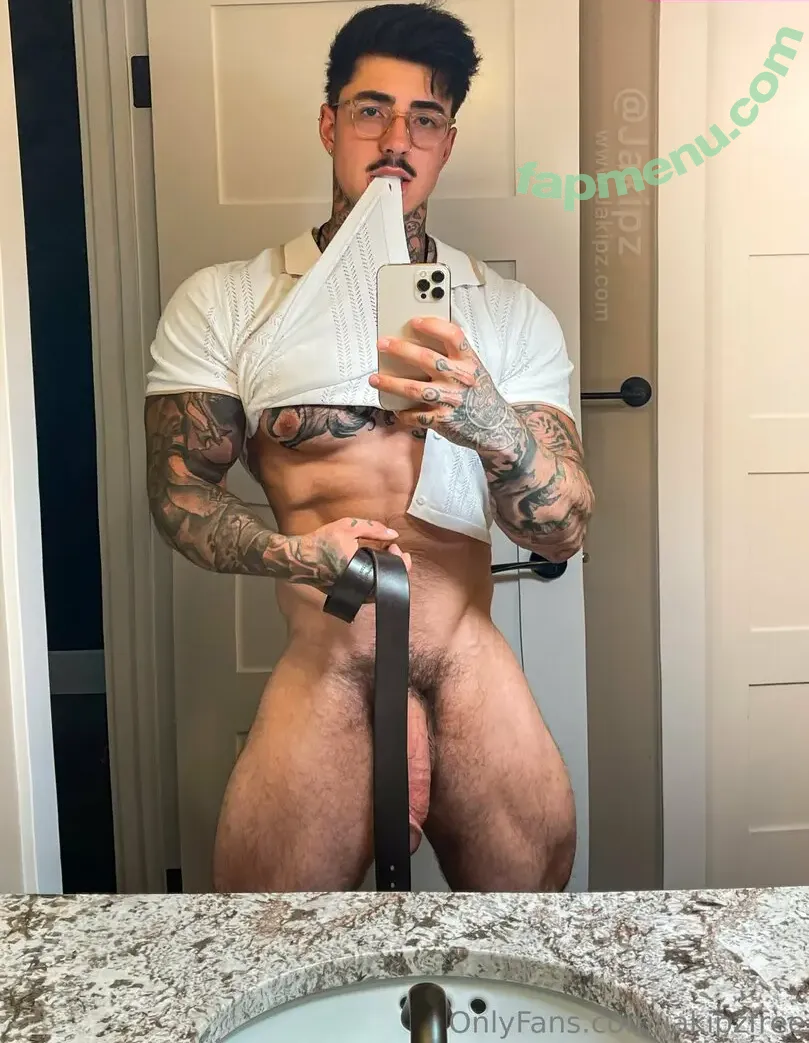 jakipzfree nude photo #0106 (jakeandrich)