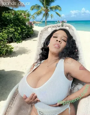 jalande_jaguar_too / jez132219 nude photo #0064