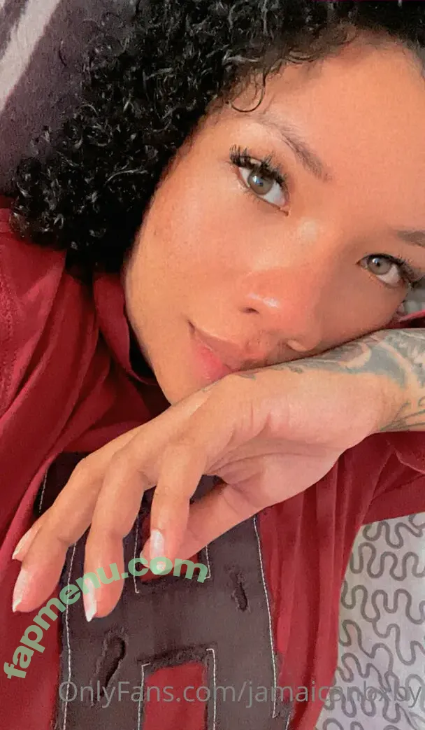 jamaicanbxby nude photo #0015 (jamaican__dabrat)