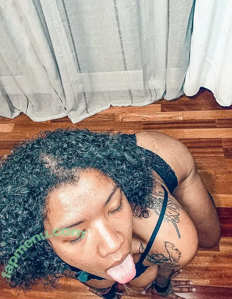 jamaicanbxby nude photo #0029 (jamaican__dabrat)