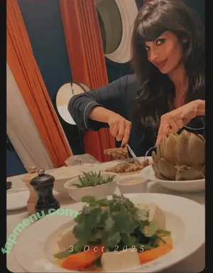 Jameela Jamil / jameelajamil nude photo #0218