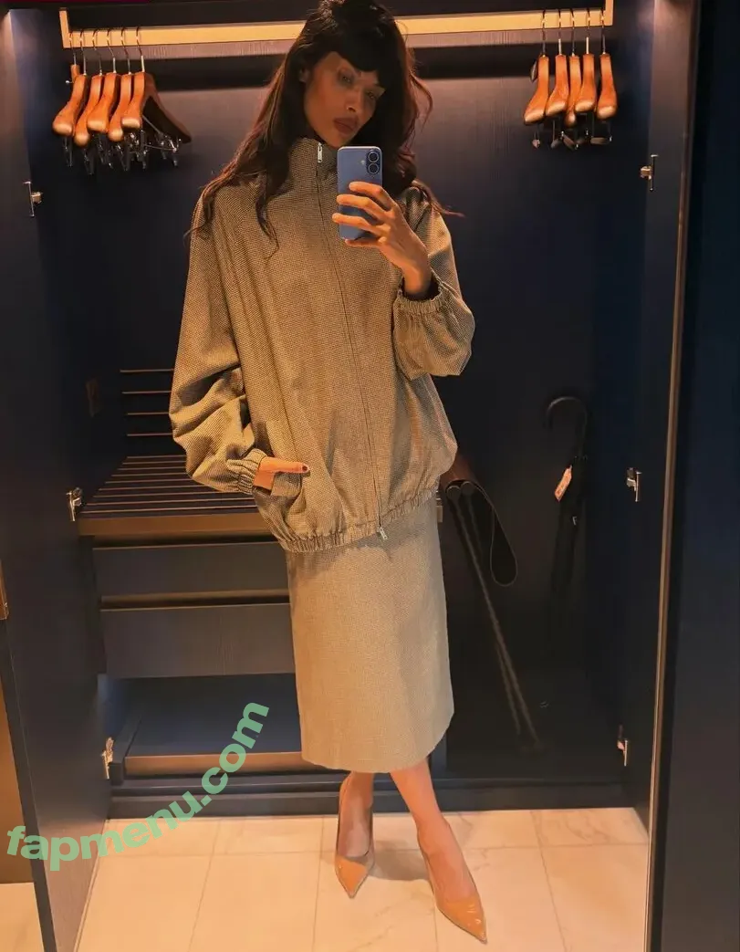 Jameela Jamil nude photo #0214 (jameelajamil)