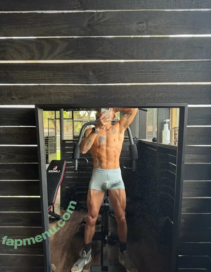 jamesluckysz nude photo #0005 (jamesluckysz)