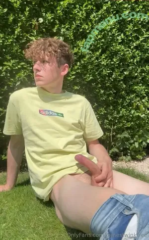  nude photo #0002