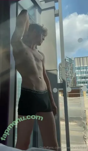  nude photo #0003
