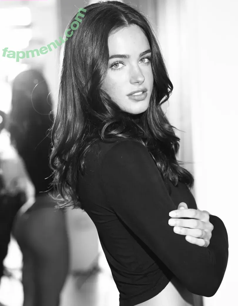 Jamie Duff nude photo #0201 (Instagram / jamiedufff)