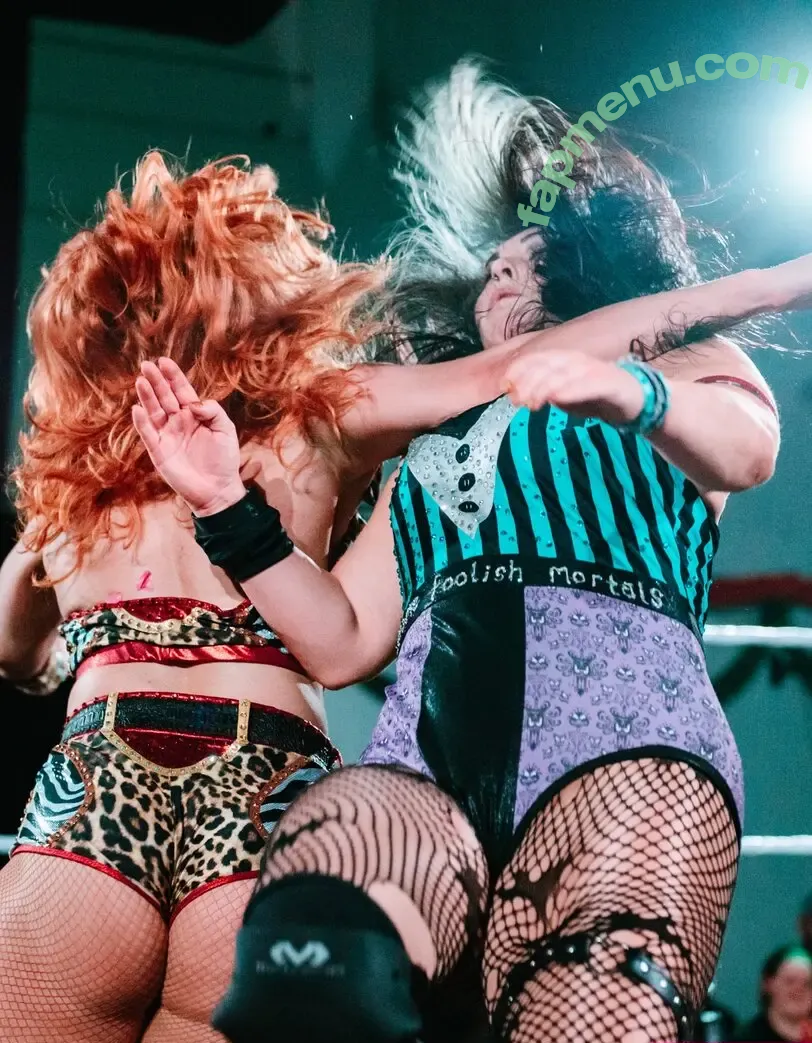 Jamie Hayter nude photo #0034 (jamiehayter)