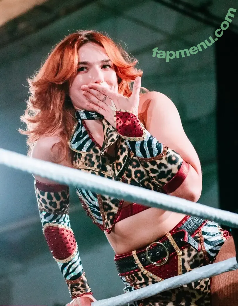 Jamie Hayter nude photo #0040 (jamiehayter)