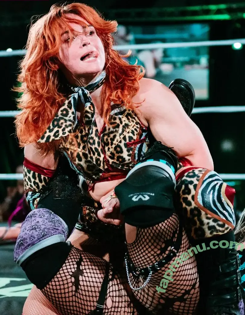 Jamie Hayter nude photo #0042 (jamiehayter)