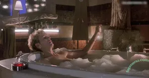 Jamie Lee Curtis / jamieleecurtis nude photo #0025