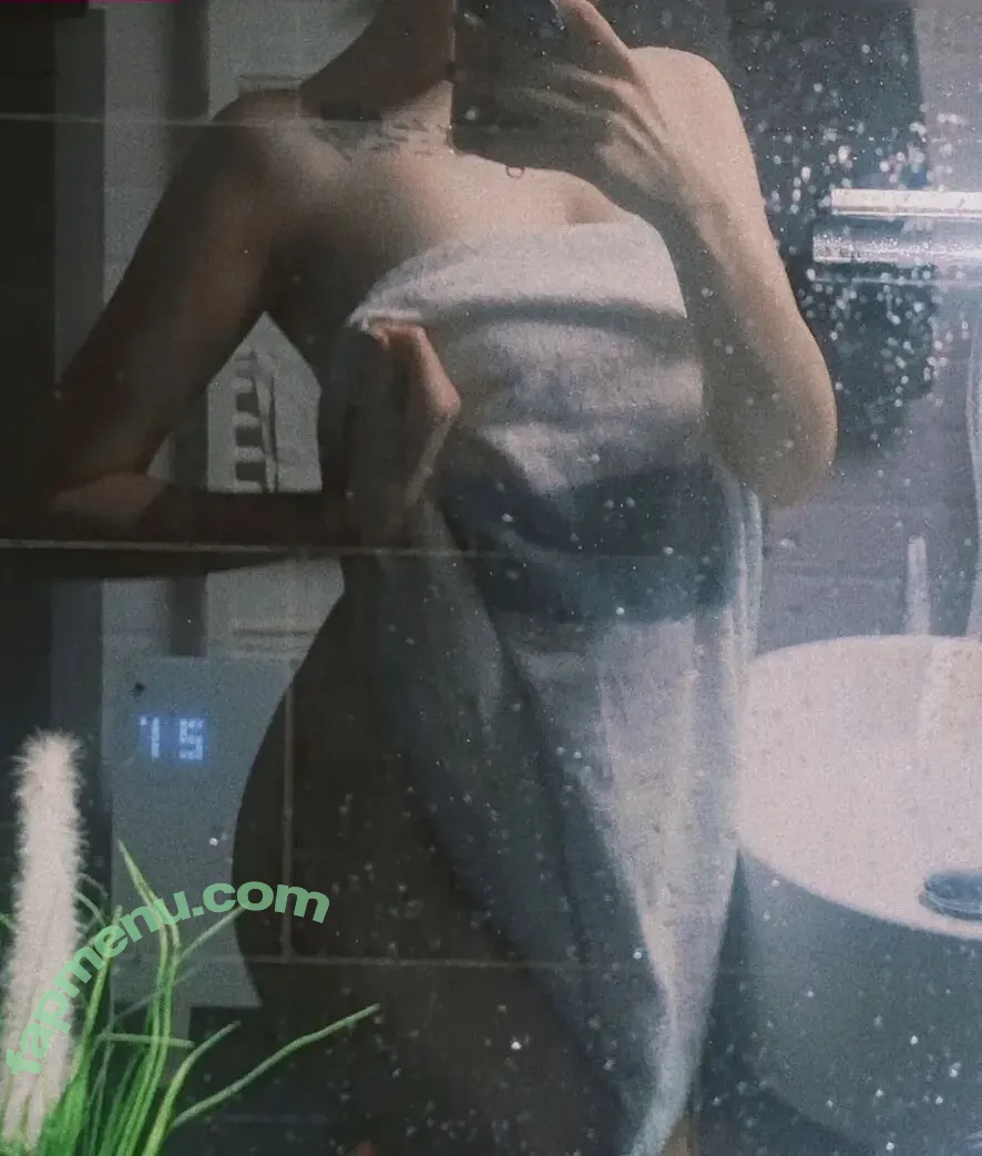 Jamie-Lee Kriewitz nude photo #0010 (jamielee_kriewitz)