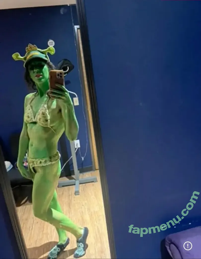 Jamie Loftus nude photo #0052 (jamiechristsuperstar)