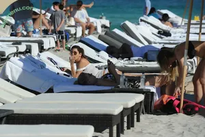 Jamie-Lynn Sigler / JamieLSigler / jamielynnsigler nude photo #0018