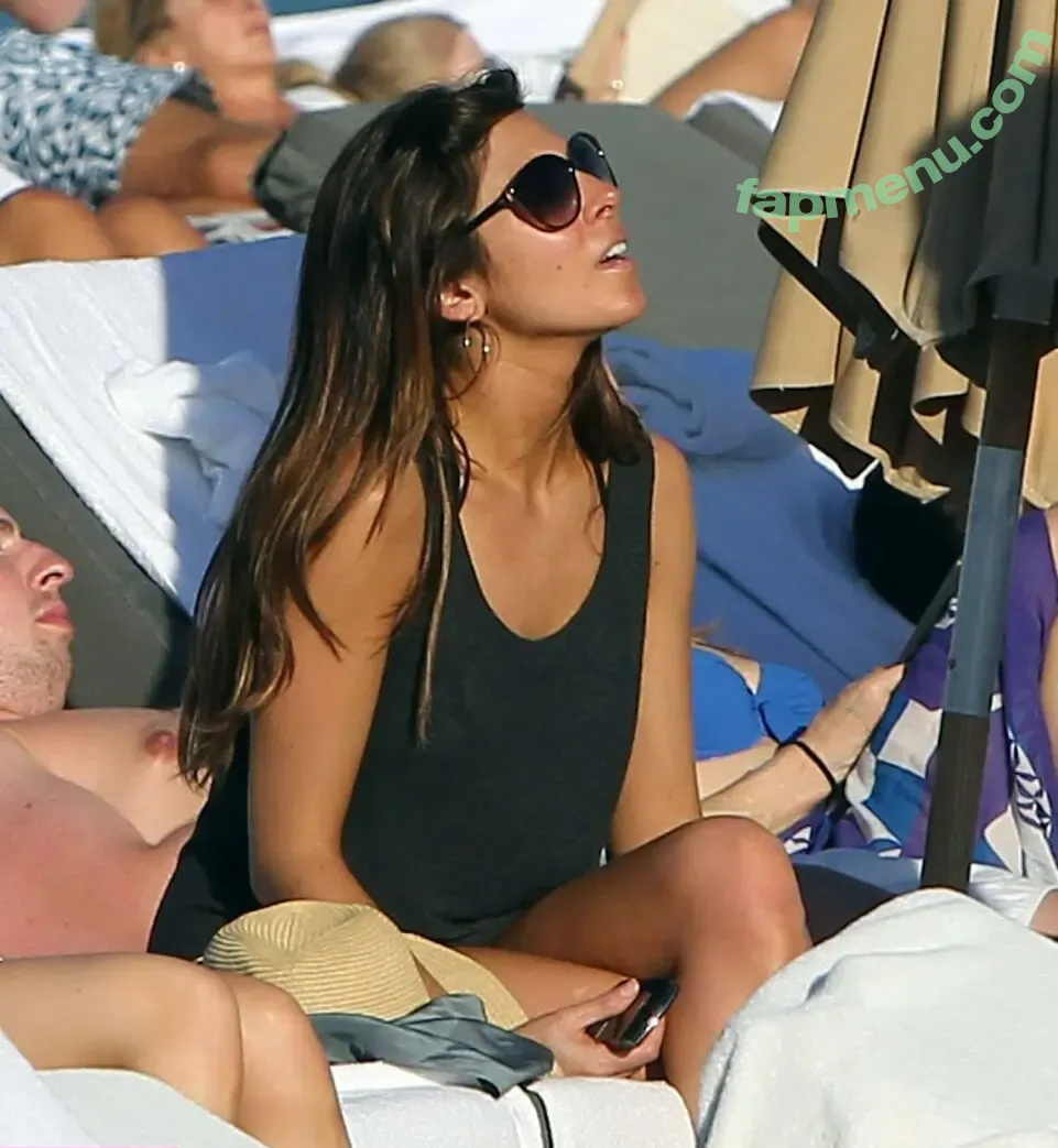 Jamie-Lynn Sigler nude photo #0030 (JamieLSigler / jamielynnsigler)