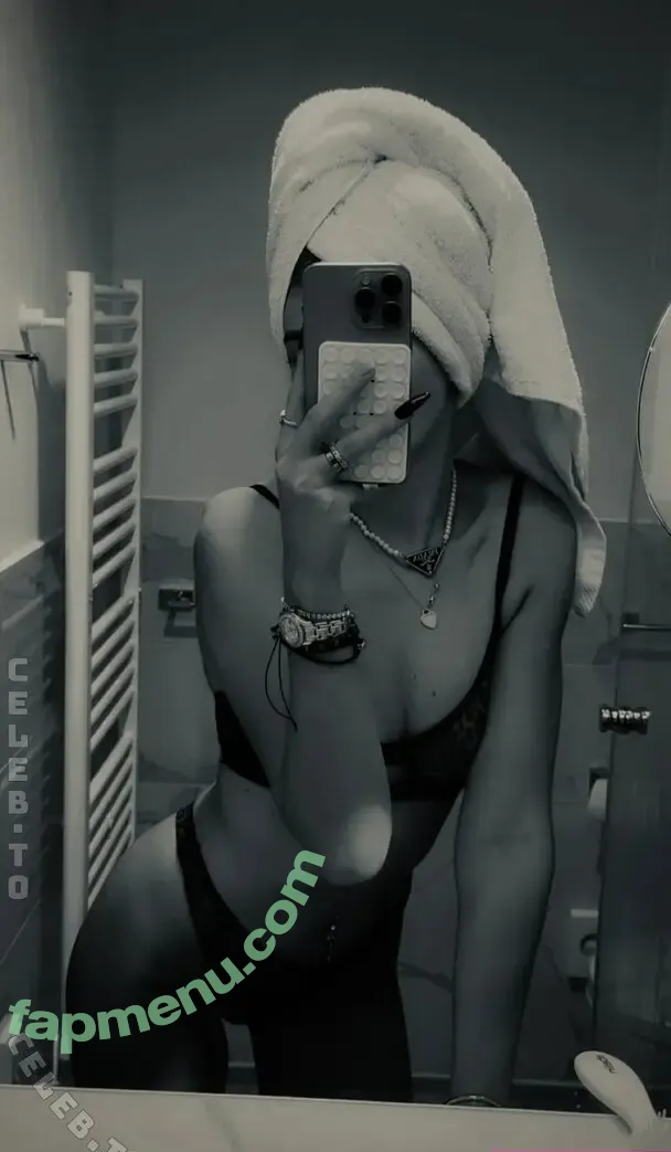 jamieleelola nude photo #0063 (jaleelo / jamielee.klm / model / mrs.jamieleelola)