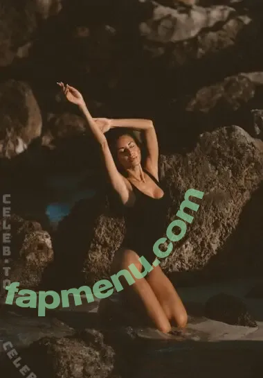 Jana Azizi nude photo #0227 (jana_azizi / janaazizi / janaazizirtl)