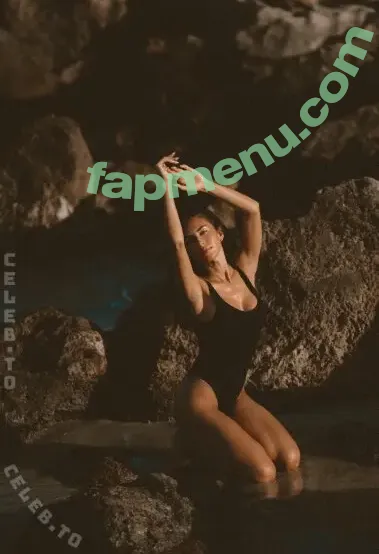 Jana Azizi nude photo #0229 (jana_azizi / janaazizi / janaazizirtl)