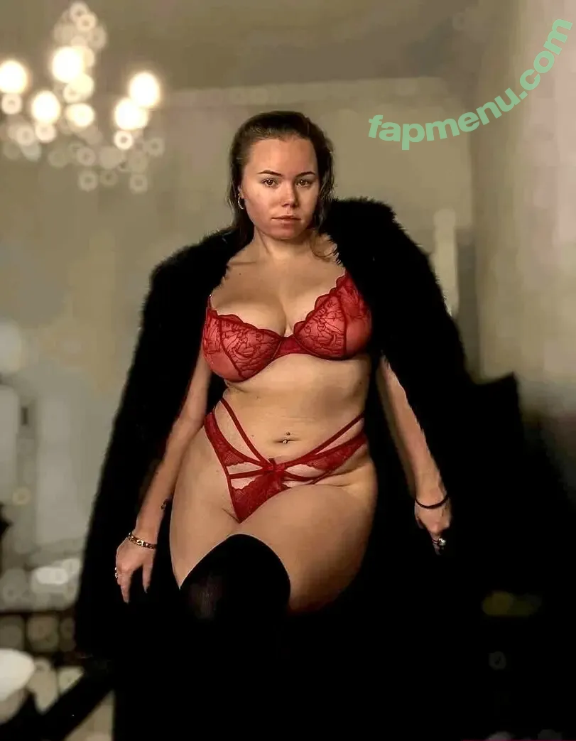 Jana Kristina Heiland nude photo #0064 (janakristinah)