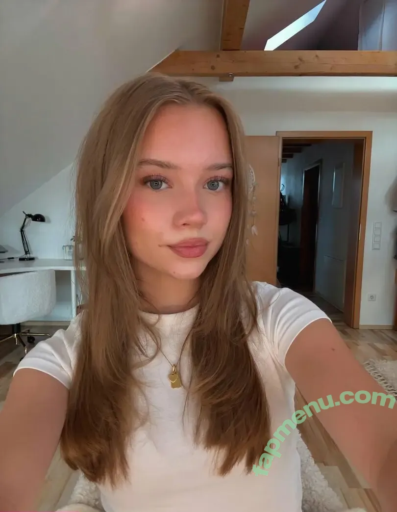 Janalibra nude photo #0019 (w.p.jana)