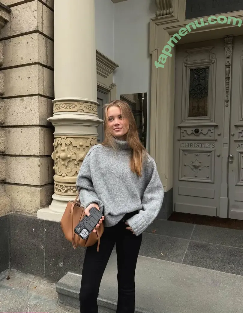 Janalibra nude photo #0029 (w.p.jana)