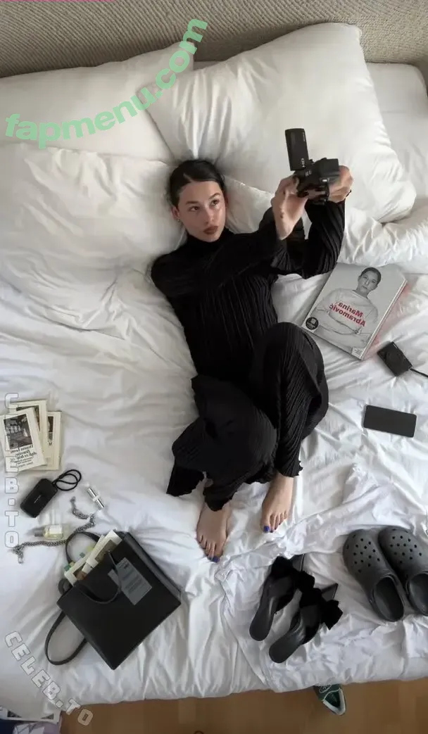 Janaxnell nude photo #0298 (janaxnell_official)