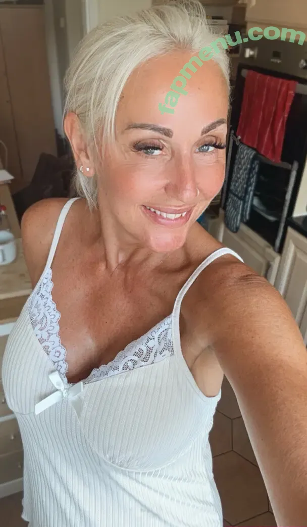 janburtonfree nude photo #0030 (jan_burton1)