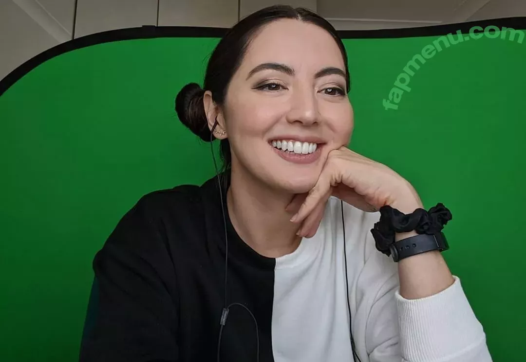 Jane Douglas nude photo #0022 (OXClub / OutsideXbox / janedouglas / penny_dreadful)