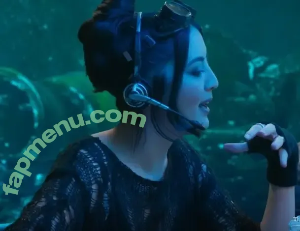 Jane Douglas nude photo #0542 (OXClub / OutsideXbox / janedouglas / penny_dreadful)