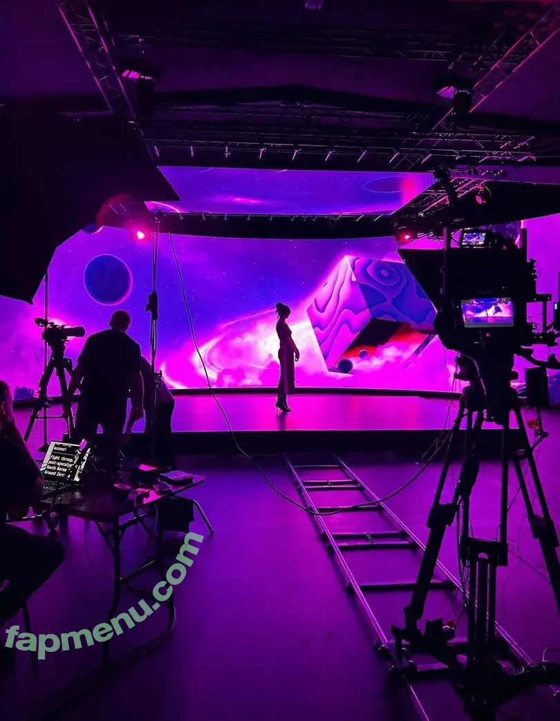 Jane Douglas nude photo #0660 (OXClub / OutsideXbox / janedouglas / penny_dreadful)