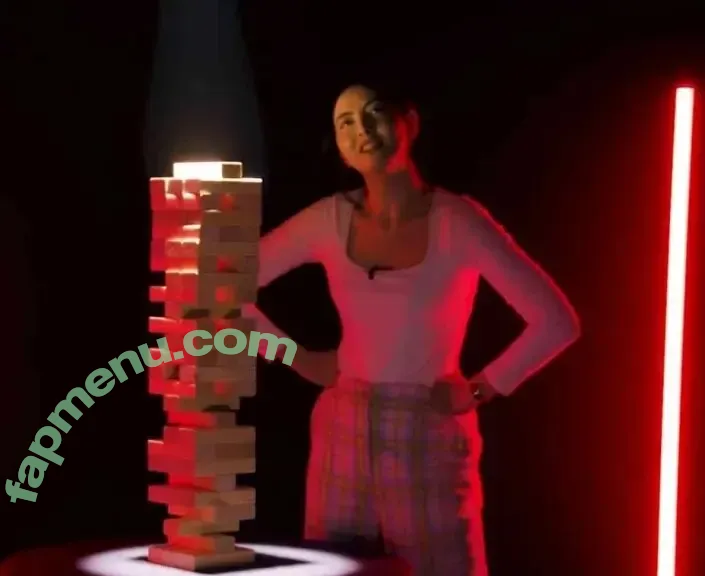 Jane Douglas nude photo #0665 (OXClub / OutsideXbox / janedouglas / penny_dreadful)