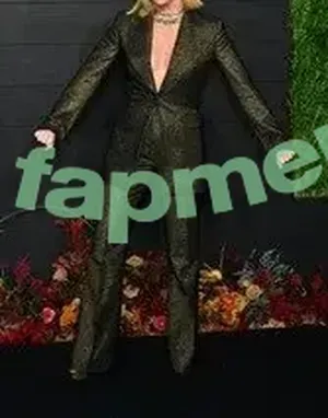 Jane Krakowski / Jane_Krakowski / janekrakowski_sunshine nude photo #0056