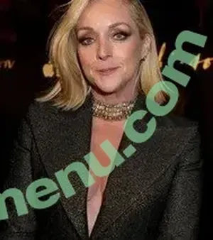 Jane Krakowski / Jane_Krakowski / janekrakowski_sunshine nude photo #0062