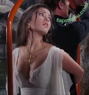 Jane Seymour / janeseymour nude photo #0032