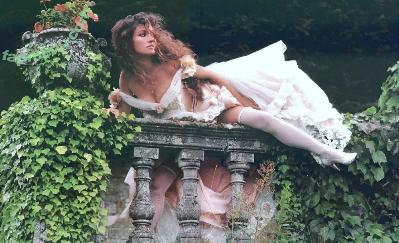 Jane Seymour nude photo #0040 (janeseymour)