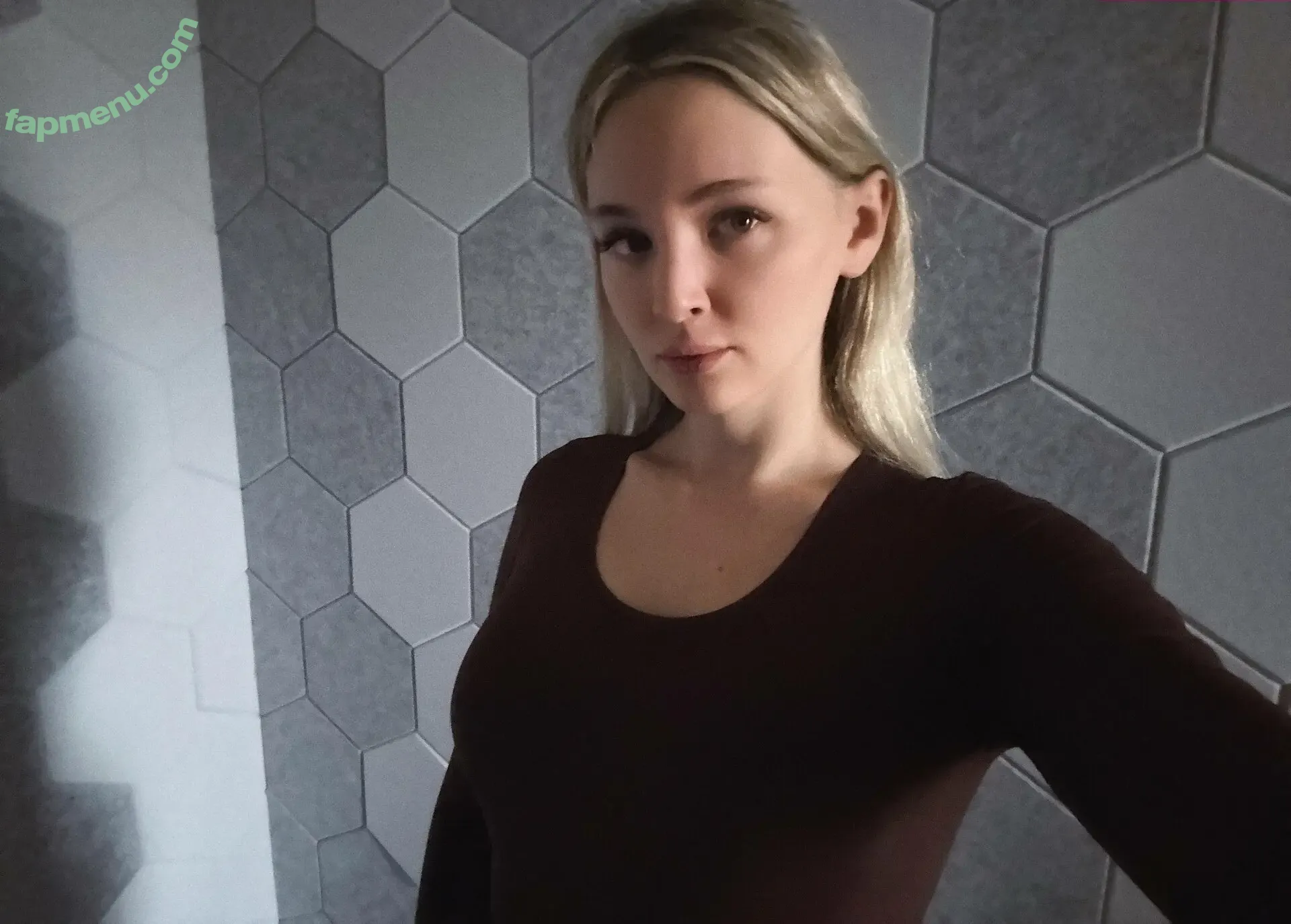 Jane Wild nude photo #0238 (gilticus / janeandthelion)